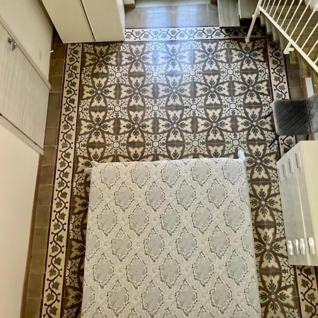 Li Cafari Apartman *